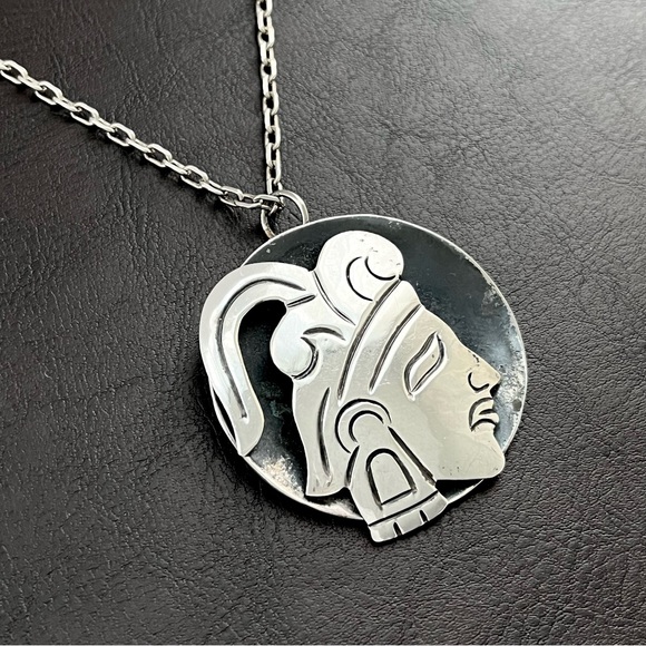 Vintage Taxco sterling silver warrior head shadow box pendant or brooch
